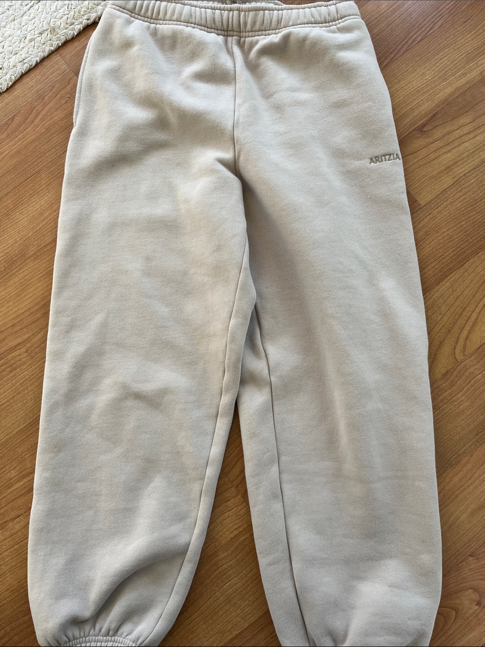 Aritzia Cozy sweat fleece mega jogger Marcona beige